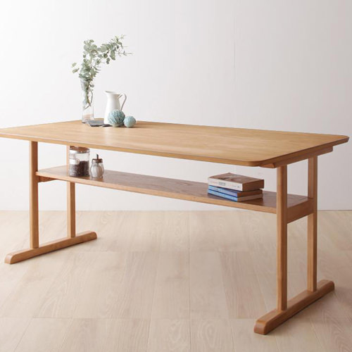 レイアウト自由なカフェ空間 モダンデザイン ソファダイニング 棚付きテーブル